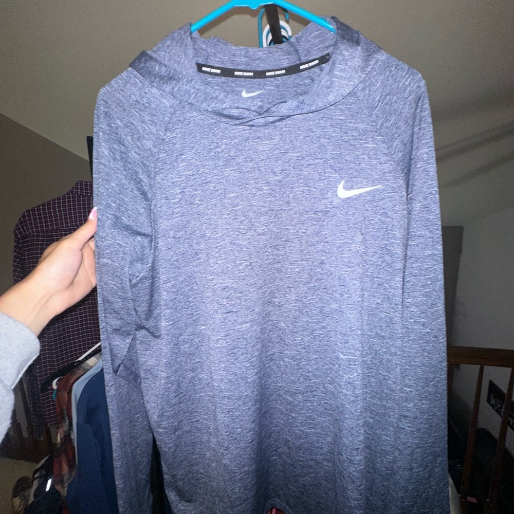 NIKE pullover, NEW